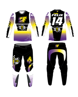 Tenue violet jaune